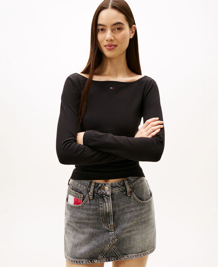 

Женская облегающая футболка с длинными рукавами и блестками в виде флага Tommy Jeans, Black, Черный, Женская облегающая футболка с длинными рукавами и блестками в виде флага Tommy Jeans, Black