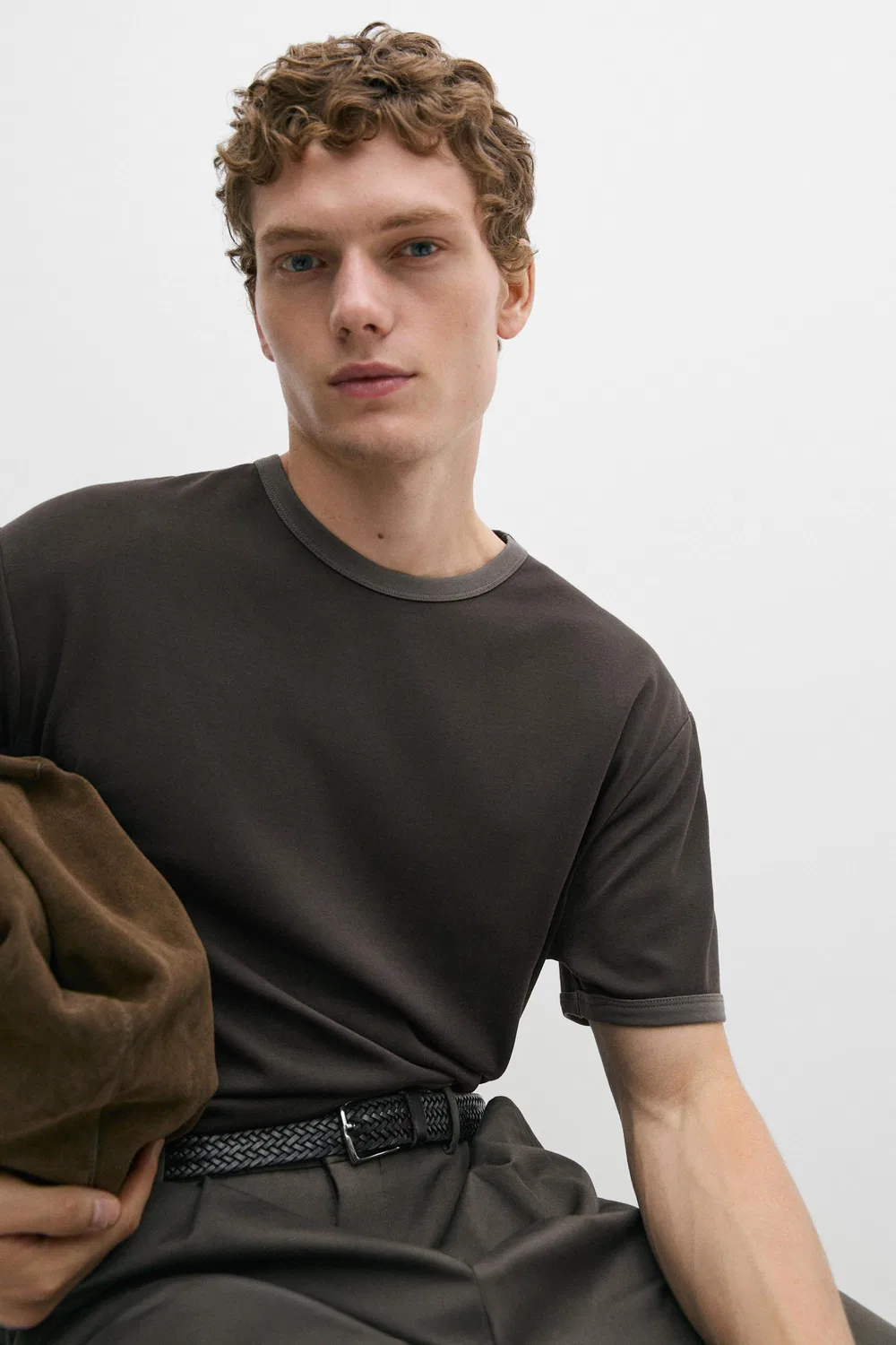 Футболка Massimo Dutti, с контрастным вырезом, Lead — фото 4