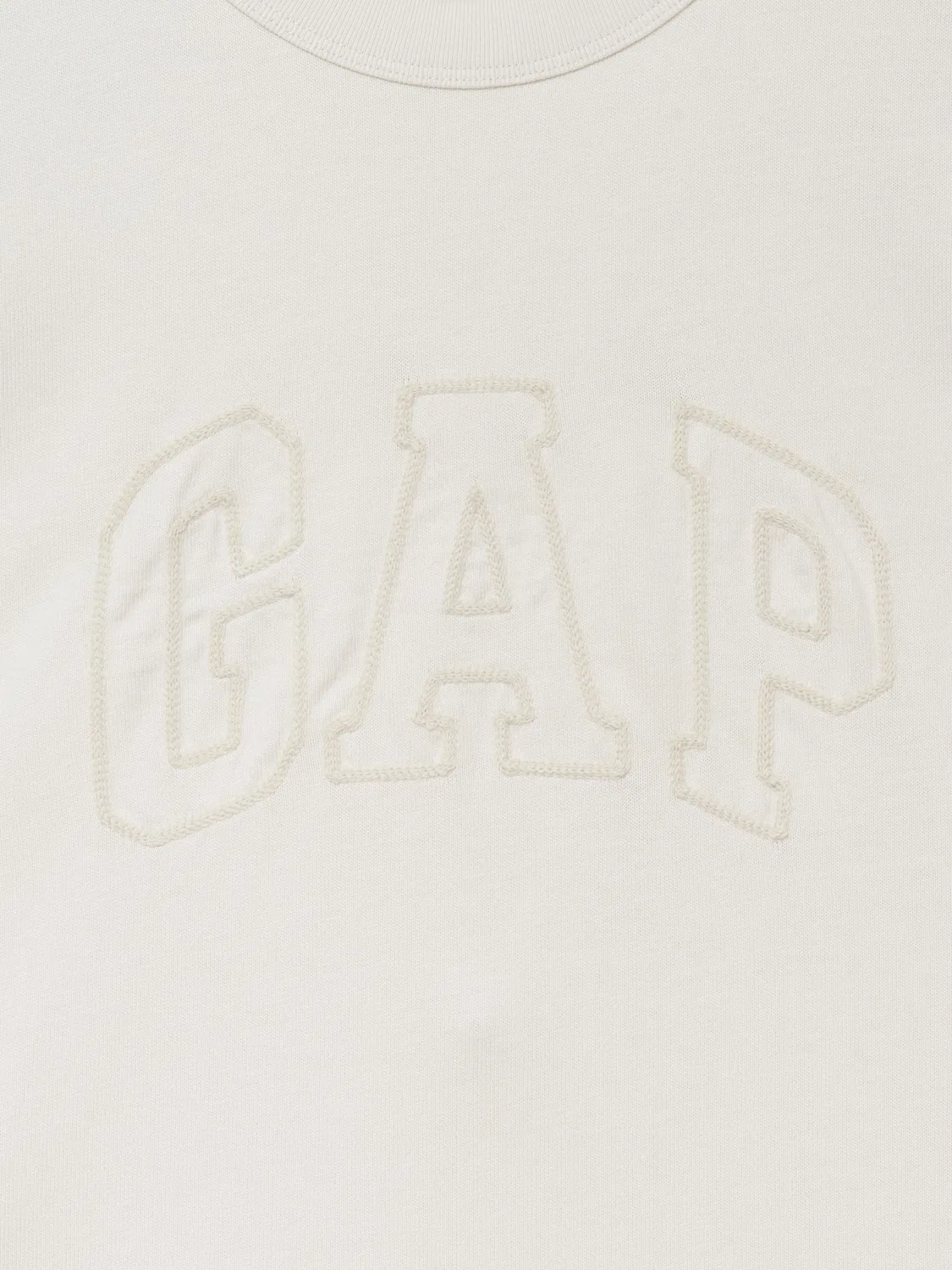 Футболка свободного кроя Gap Heavyweight Logo, кремовый — фото 2