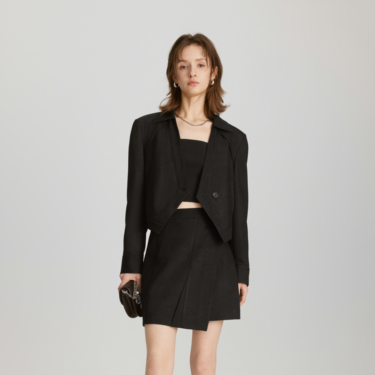 

ELLE Короткое пальто Women's Black