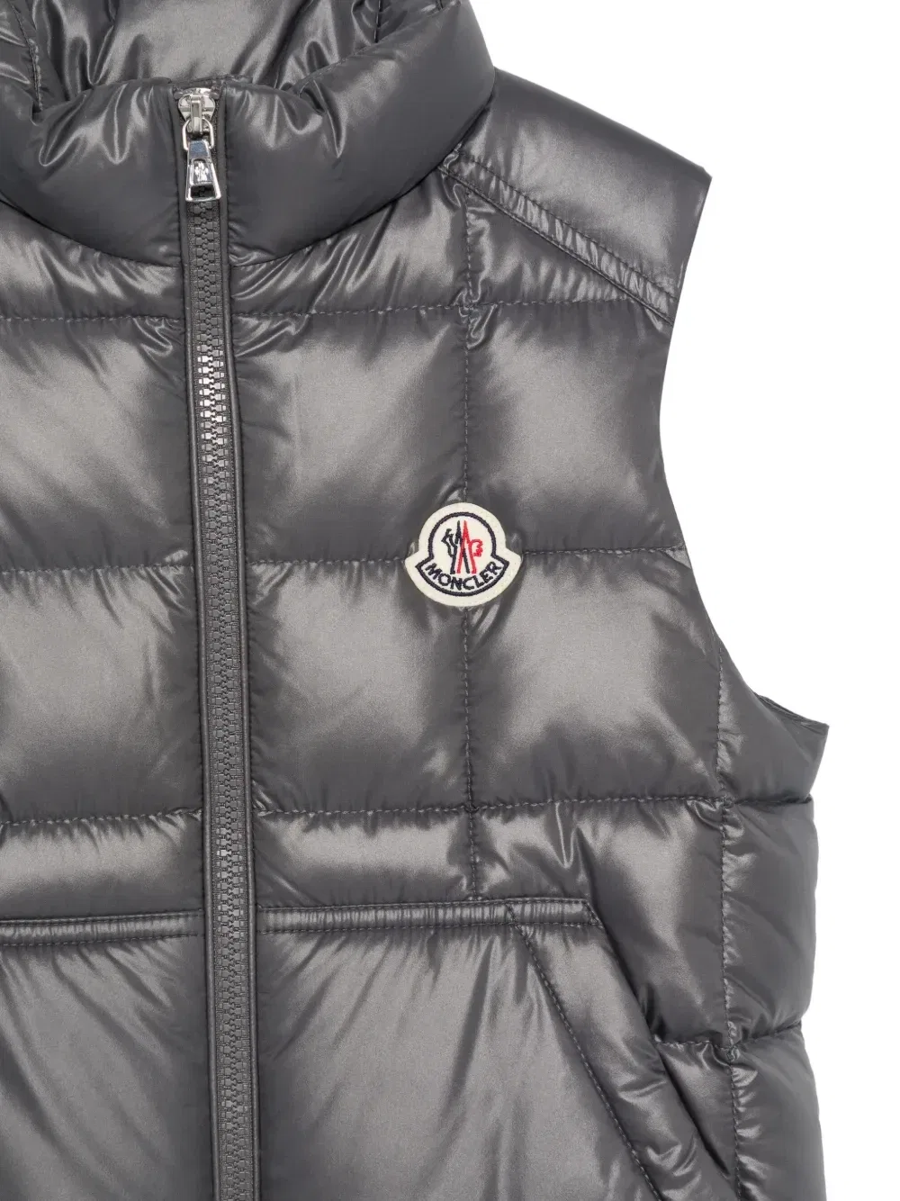 Жилет с логотипом-нашивкой и стеганым рисунком Moncler Enfant, серый — фото 3