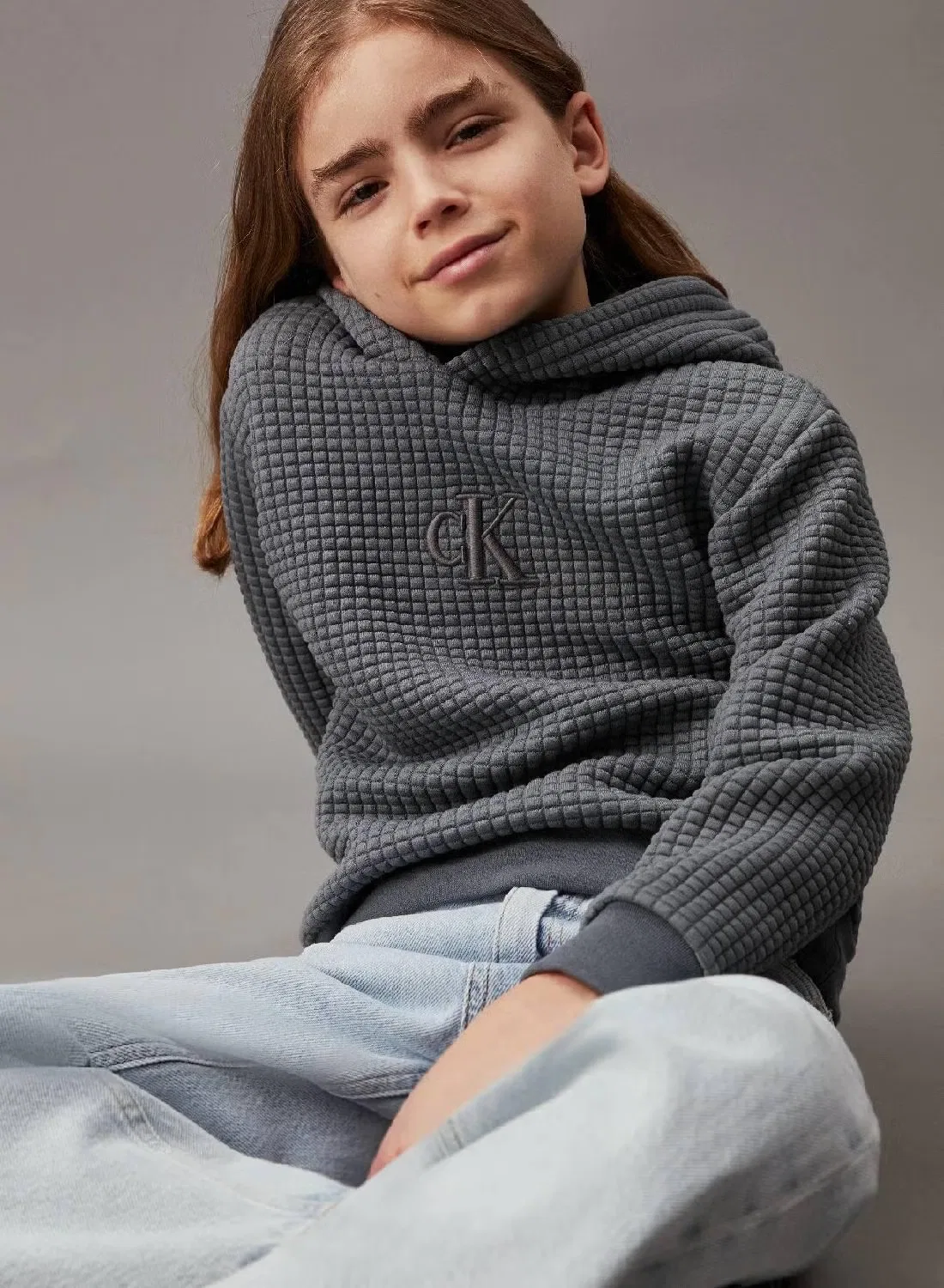 Худи с капюшоном жаккардовое стеганое с логотипом Calvin Klein Jeans, серый