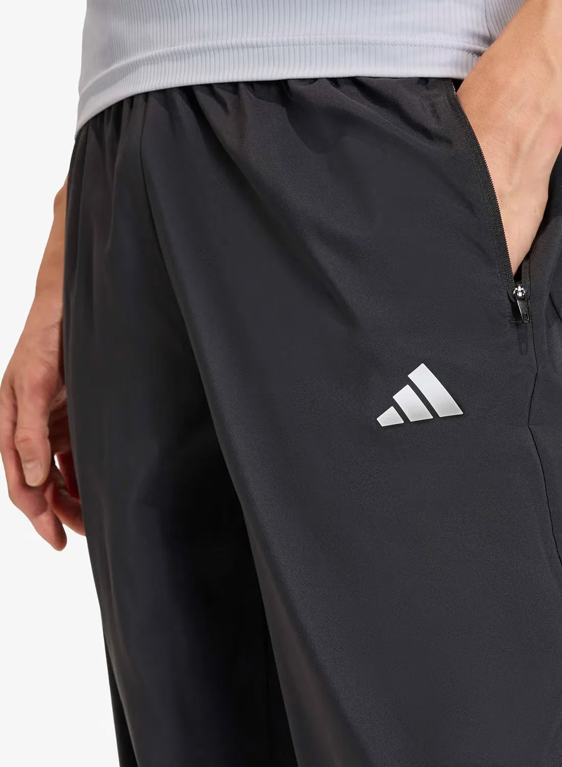 Джоггеры тренировочные с технологией Climacool Adidas, черный — фото 3