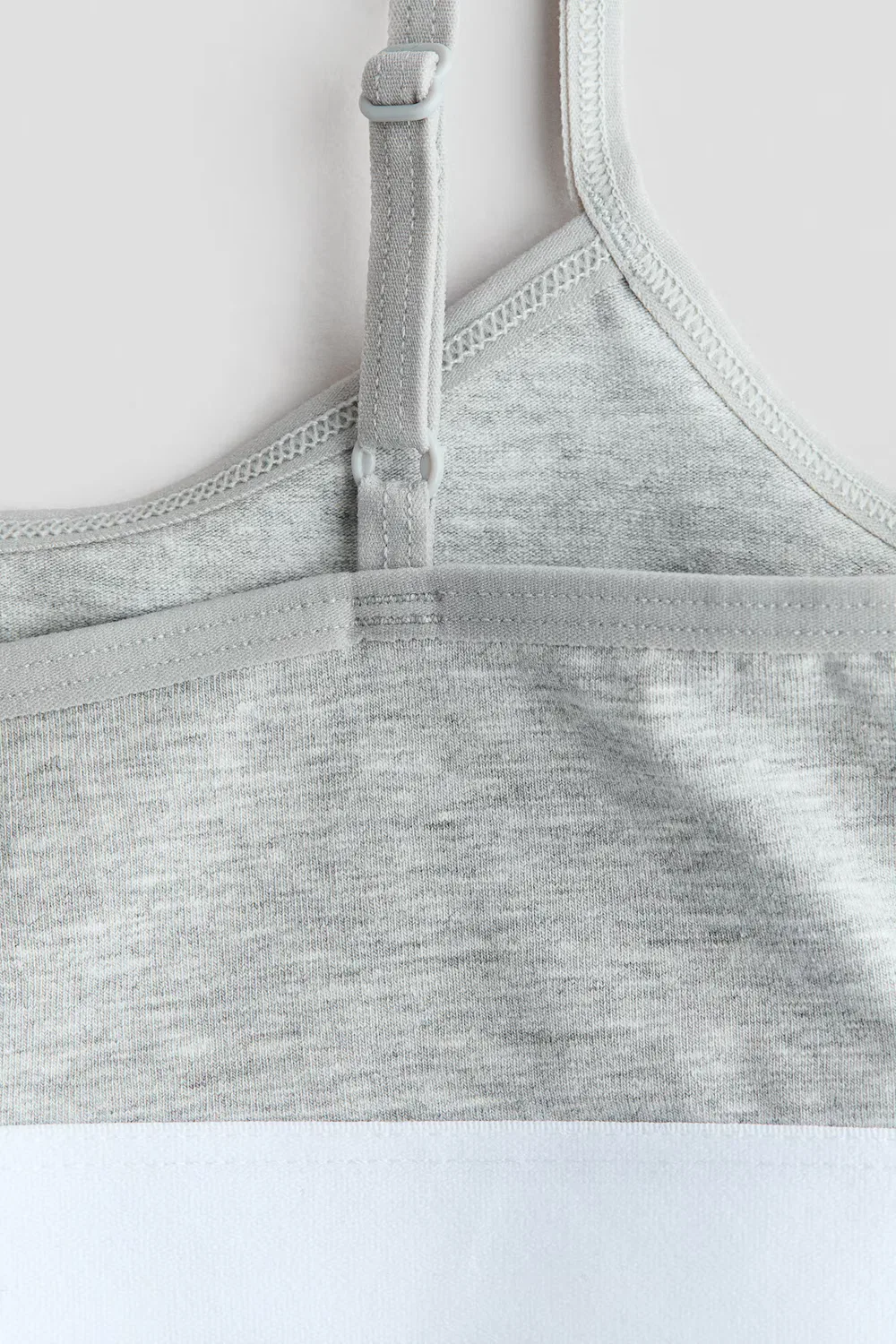 Набор из 3 коротких хлопковых топов H&M, Hellgraumeliert/Weiß — фото 2