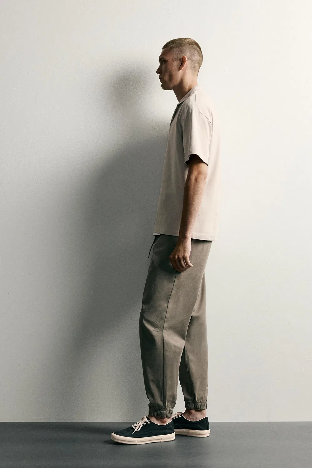 Узкие спортивные брюки с завышенной талией ZARA, Khaki — фото 4
