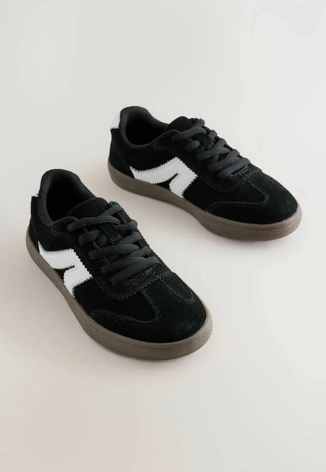 Широкая посадка (g) - ретро-кроссовки. - кроссовки Next, Black Suede — фото 2