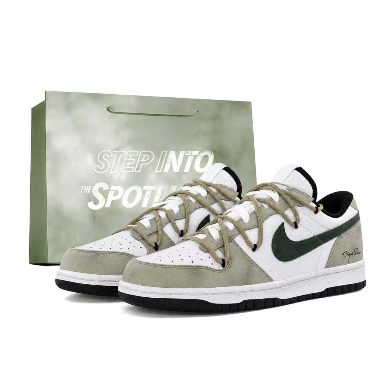 Кроссовки скейтбордические детские с принтом Nike Dunk Low