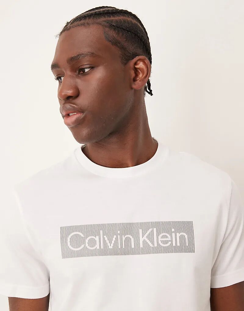 

Футболка с логотипом в полоску белого цвета Calvin Klein