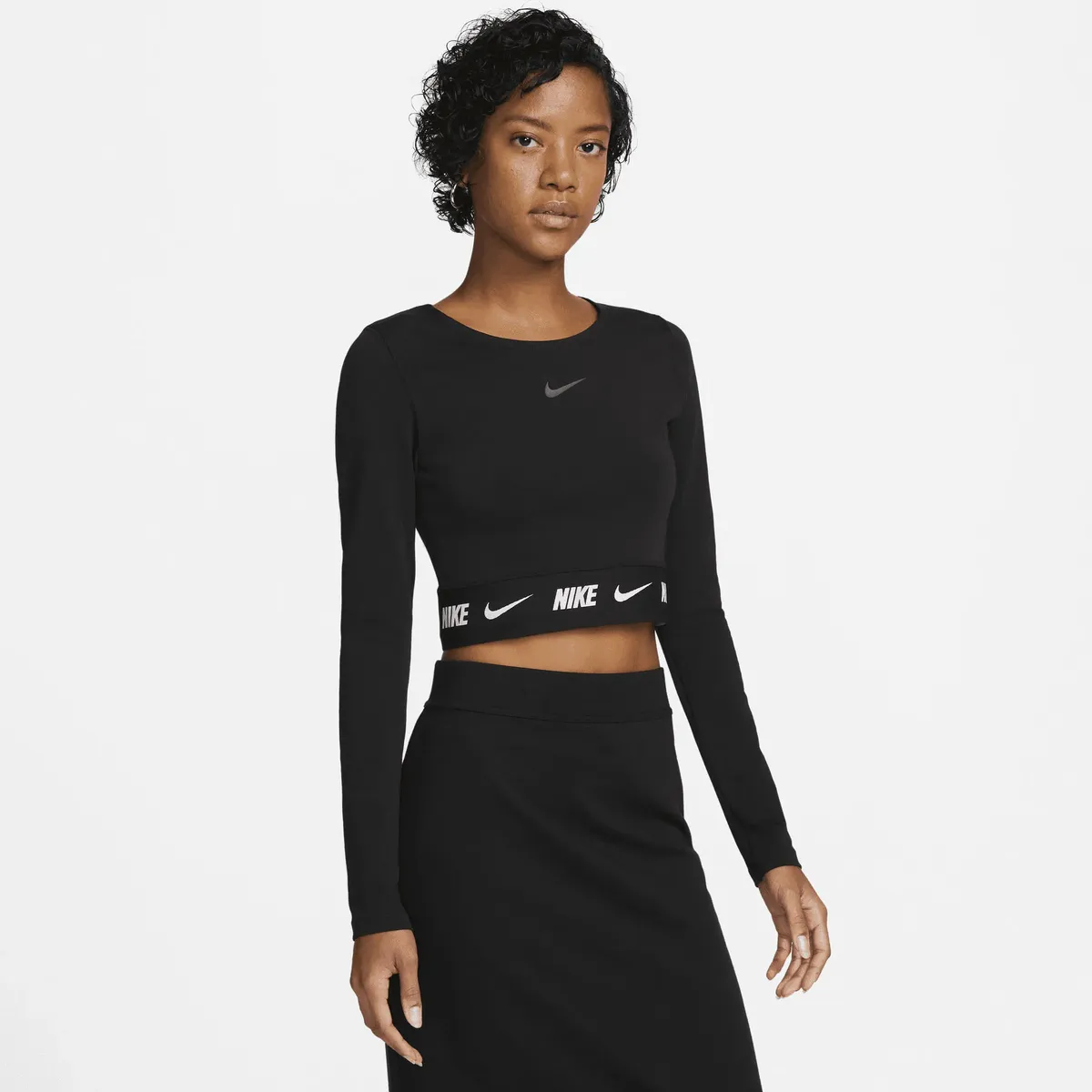 

Рубашка с длинными рукавами Nike Sportswear "W NSW CROP TAPE LS TOP", черный