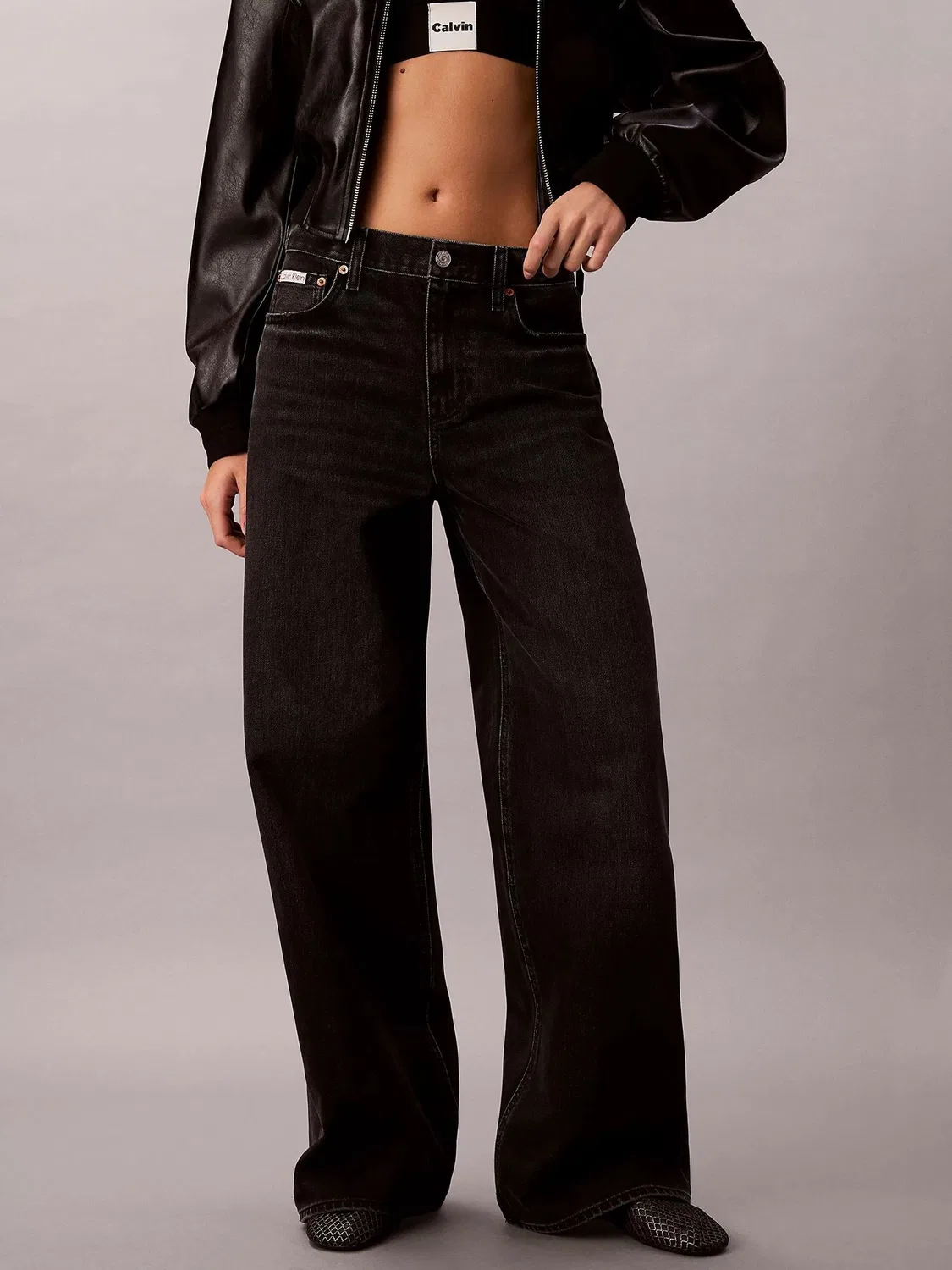 Джинсы широкие Calvin Klein, черный — фото 3