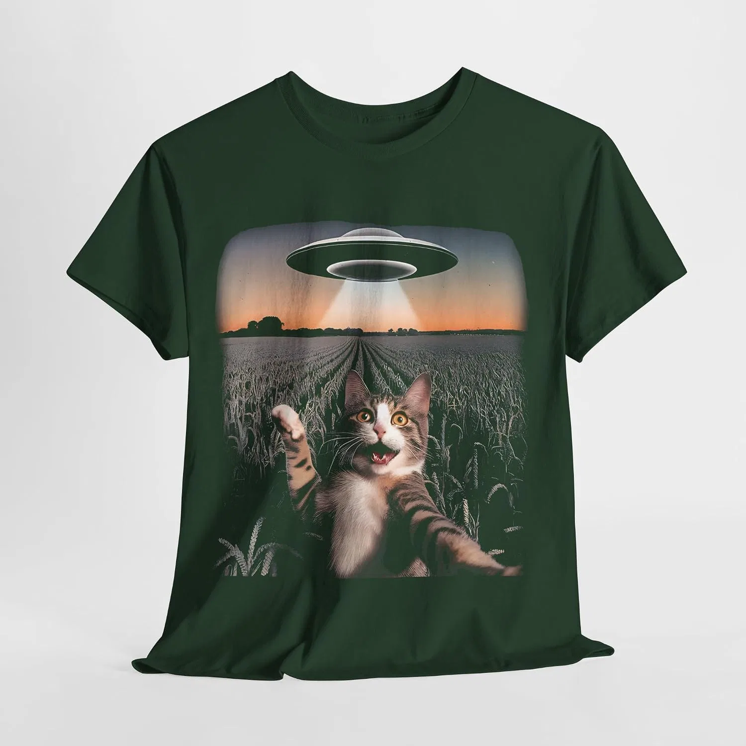 Женская футболка с принтом Cat Selfie with Alien UFO, тёмно-зелёный — фото 2