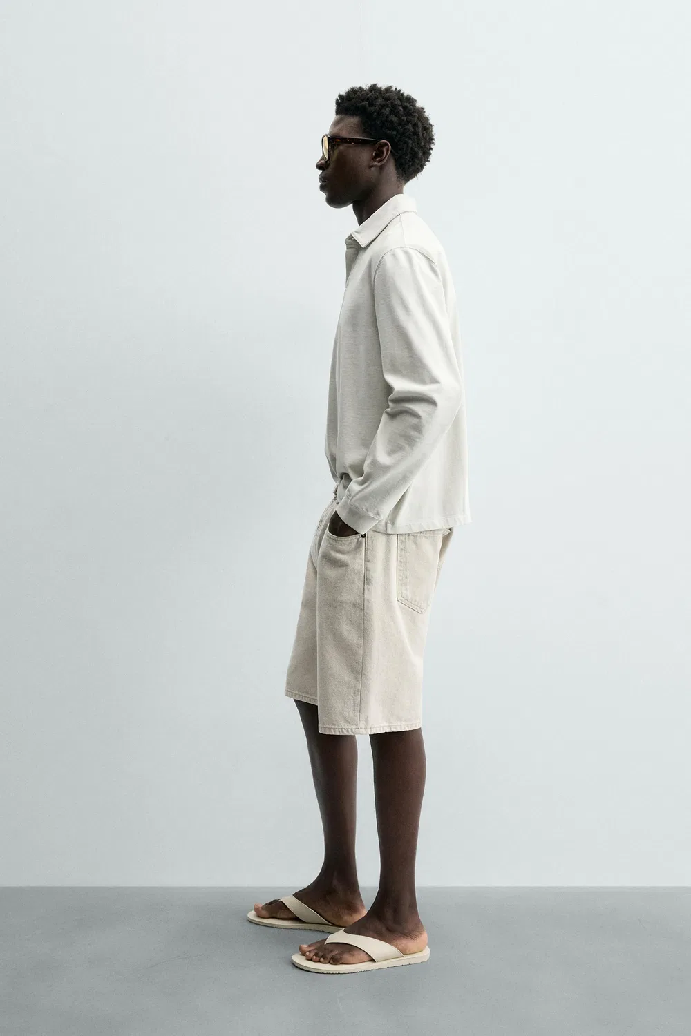 Джинсовые шорты стандартного кроя-бермуда ZARA, Sand — фото 4