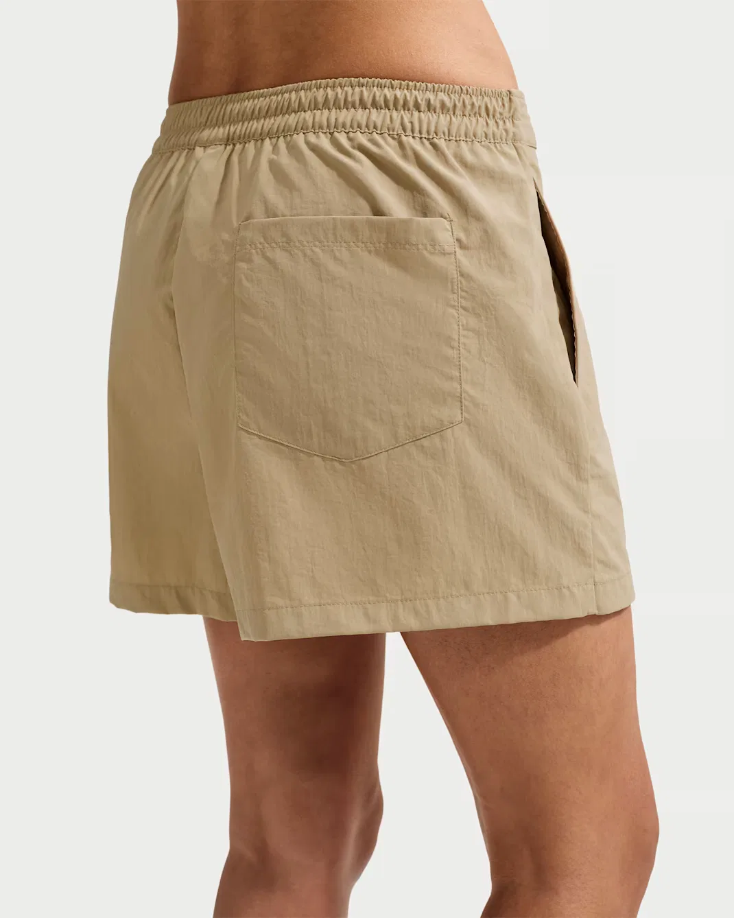 Женская юбка-шорты со средней посадкой Nike Sportswear, Parachute Beige/Sail — фото 3