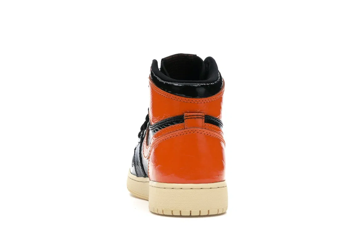 Детские кроссовки с принтом Jordan 1 Retro High Shattered Backboard 3.0 Jordan, Black/Pale Vanilla-Starfish — фото 4