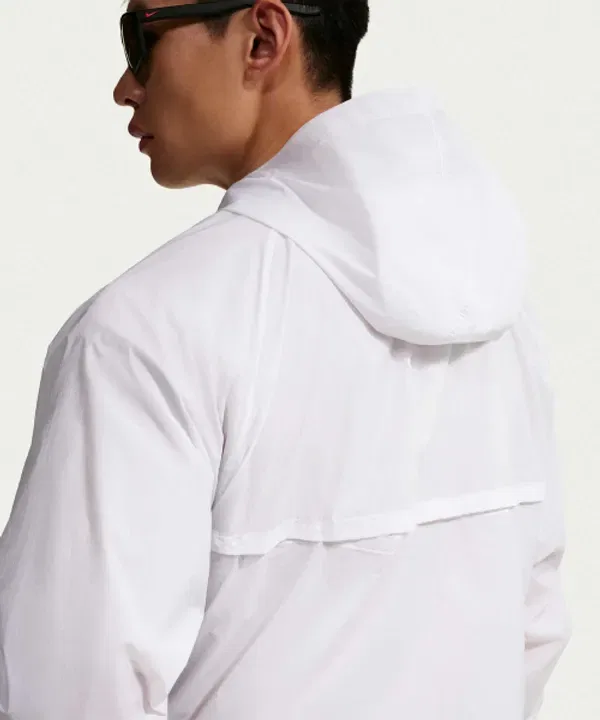 Ветровка тренировочная Windrunner Unlined Full Zip UV, Nike, белый-черный — фото 2