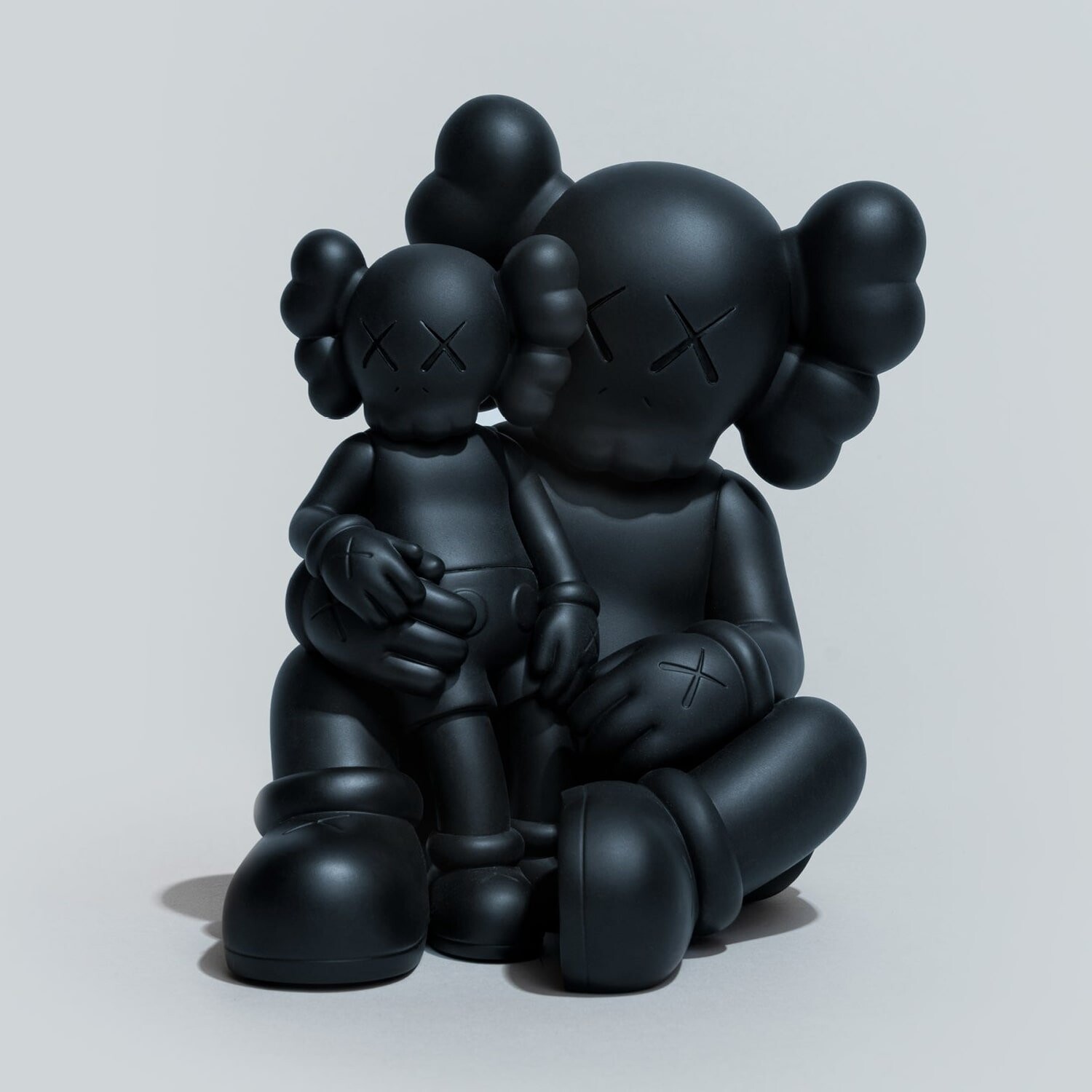 

Виниловая фигурка Kaws Holiday Changbai Mountain, черный