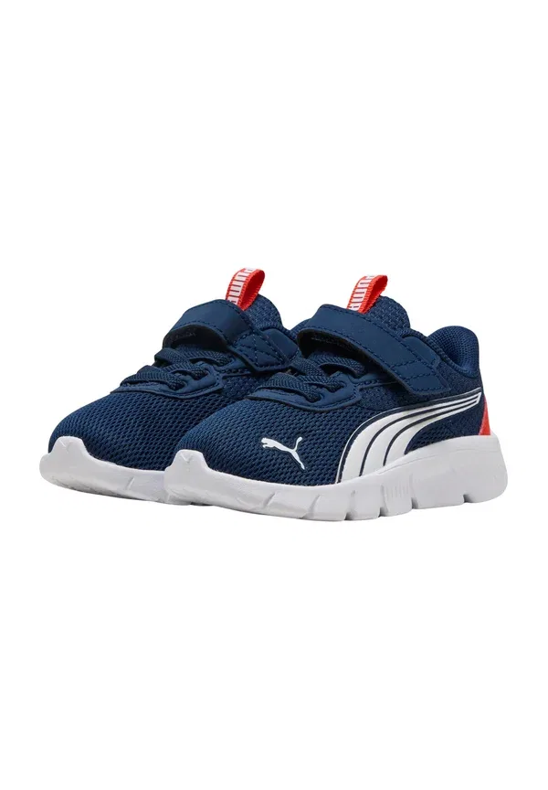 Кроссовки с застежкой-липучкой Baby shoes Puma, Persian Blue, Fierce Red, Puma White, белый — фото 2