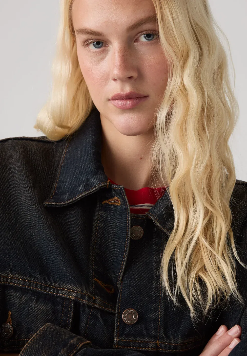 Джинсовая куртка в стиле дальнобойщика 90-х Levi'S, Black — фото 4