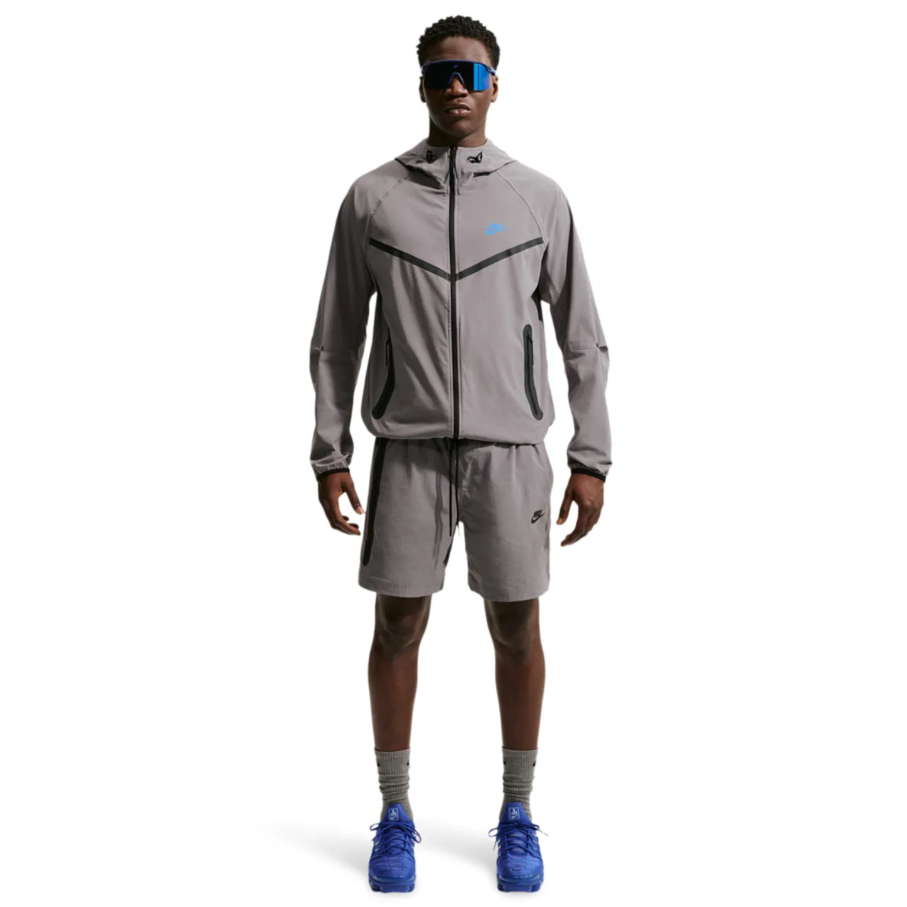 Мужская куртка Windrunner Nike Drifit Tech Woven, цвет Pencil Point/Pencil Point/Blue Crystal — фото 3