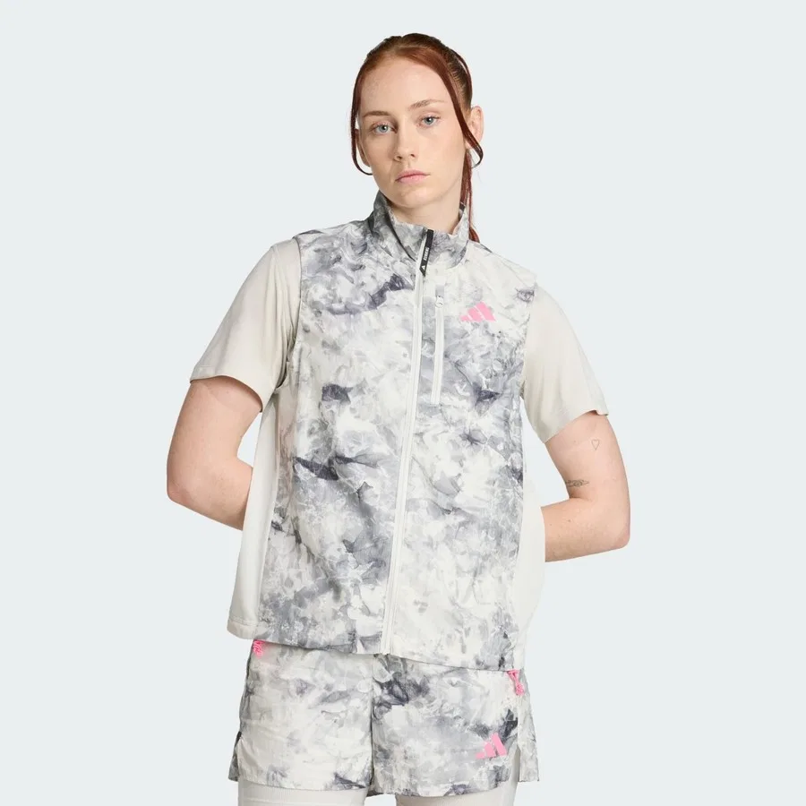 Жилет для бега Own The Run Spray Dye Vest adidas, Серо-черный