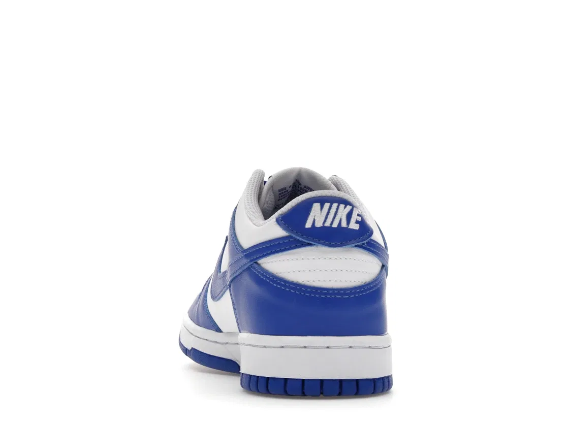 Детские кроссовки с контрастными вставками Nike Dunk Low Nike, White/Hyper Royal/Hyper Royal — фото 4