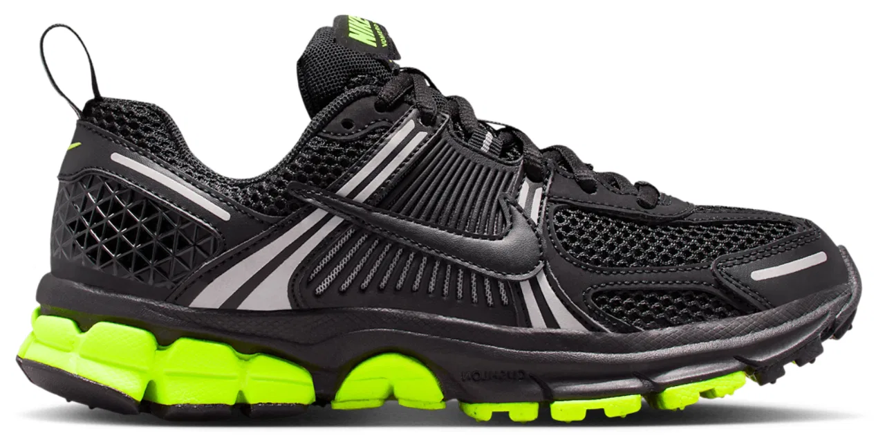 Кроссовки для мальчиков Vomero 5 Nike, цвет Volt/Black/Black