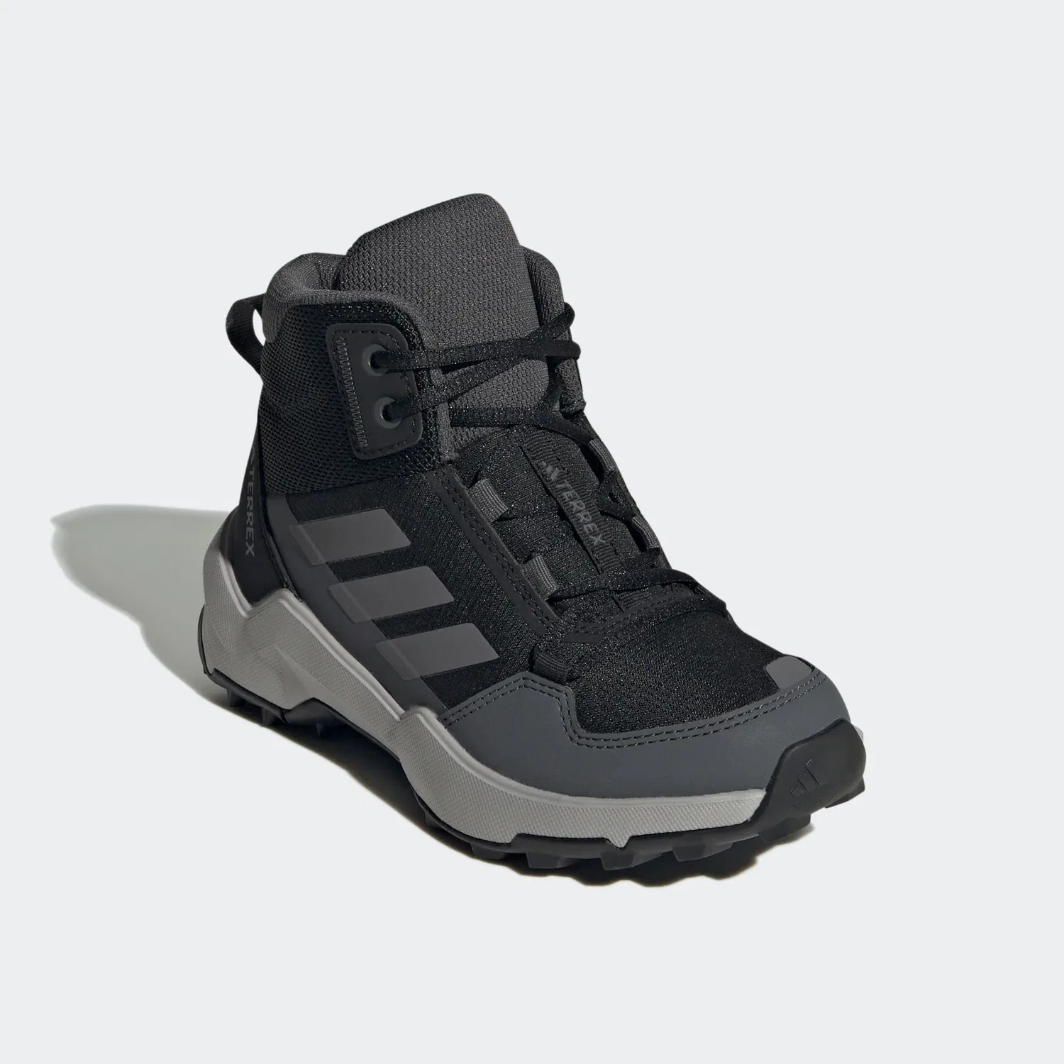 Детские полуботинки для хайкинга AX4R MID Adidas TERREX, Black/Grey