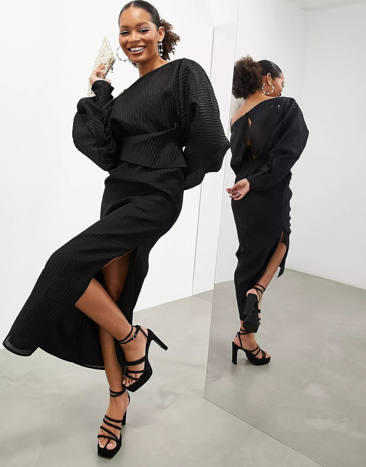 

Платье Asos Edition Satin Volume Plisse, черный