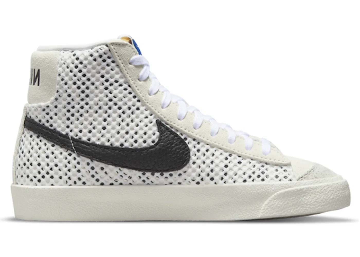 Детские кроссовки Lifestyle Nike Blazer Mid 77 Alter and Reveal, White/Game Royal/Sail/Black