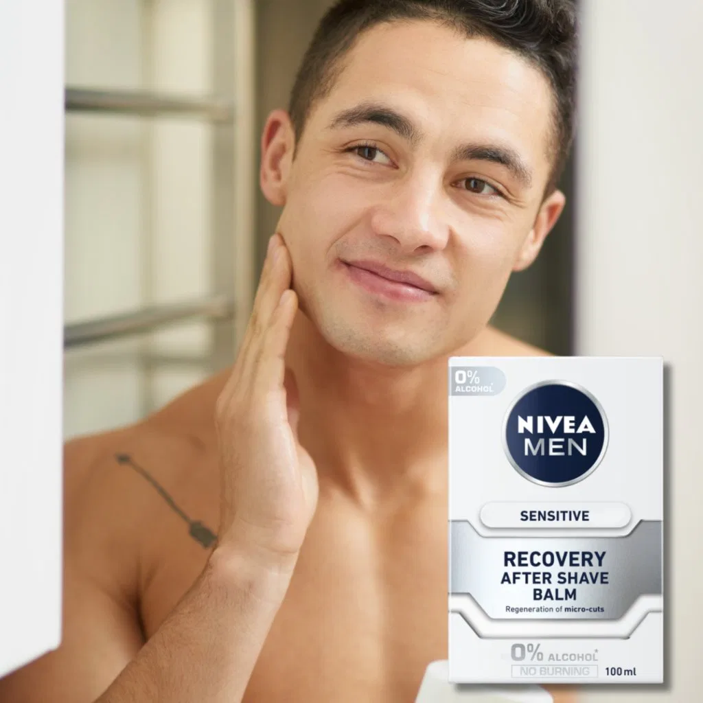Набор косметики для мужчин Nivea Men Silver Control, с косметичкой — фото 4