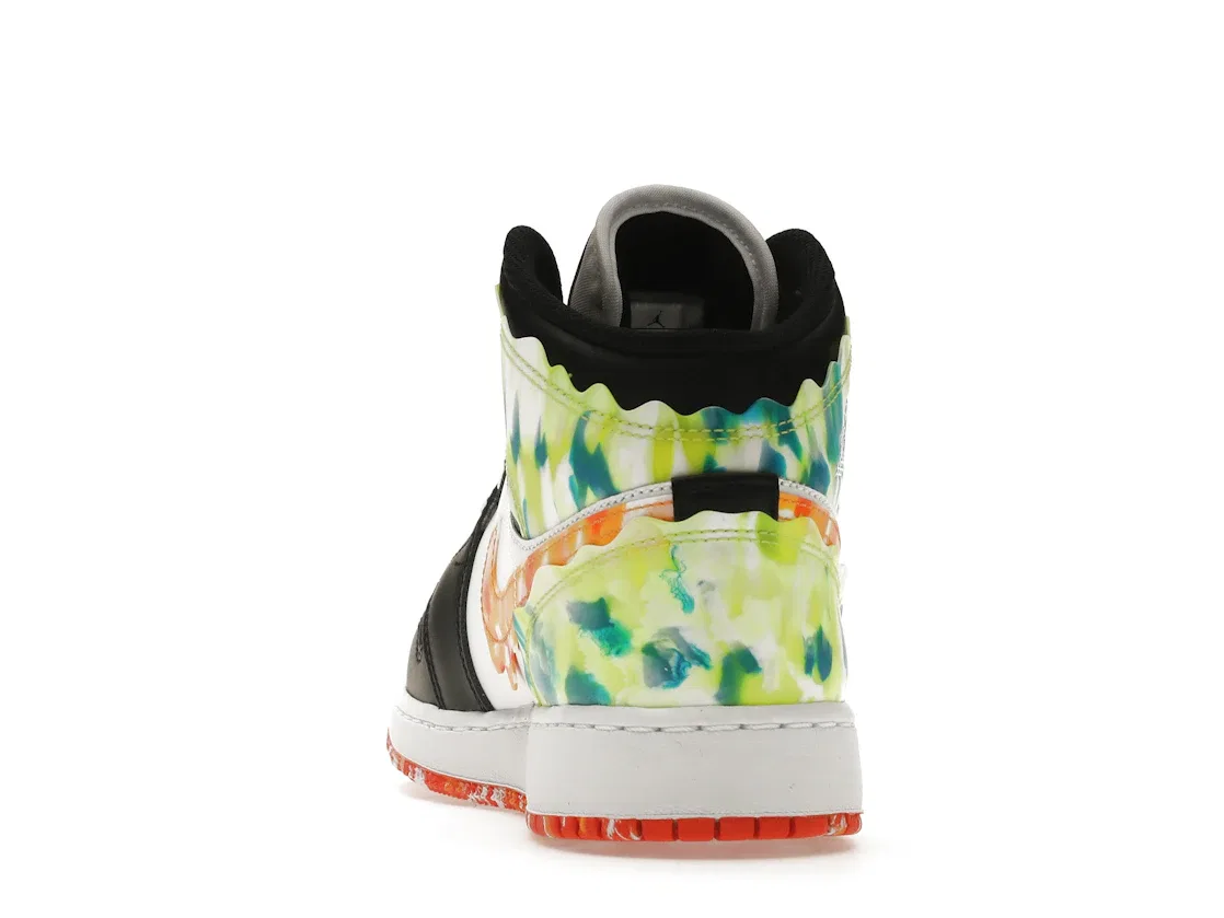 Детские кроссовки для мальчиков с текстурным дизайном Jordan 1 Mid SE Slim Vortex Jordan, Black/Team Orange/Kumquat/White — фото 4