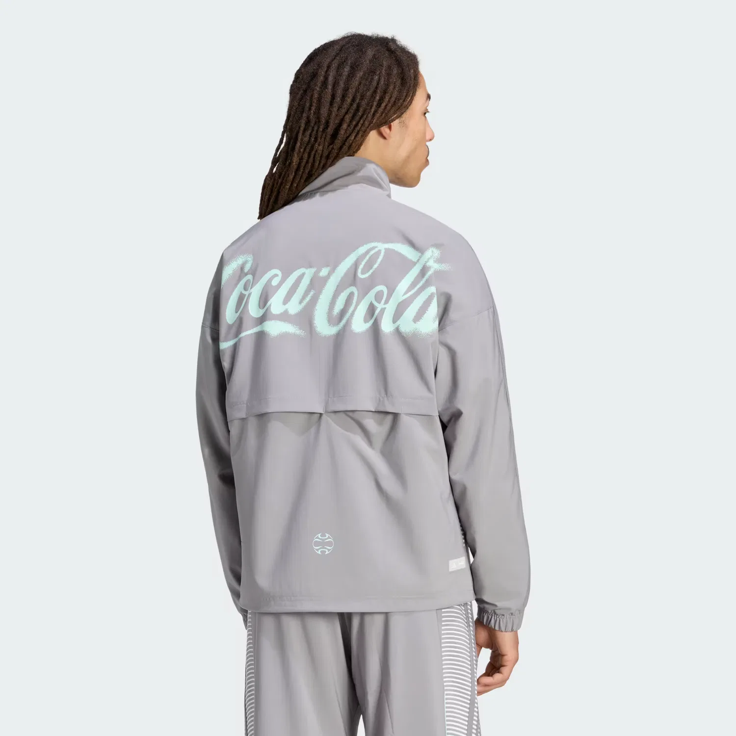 Мужская спортивная куртка на молнии Adidas x Coca-Cola Teamgeist 26 Adidas Originals, серый — фото 2
