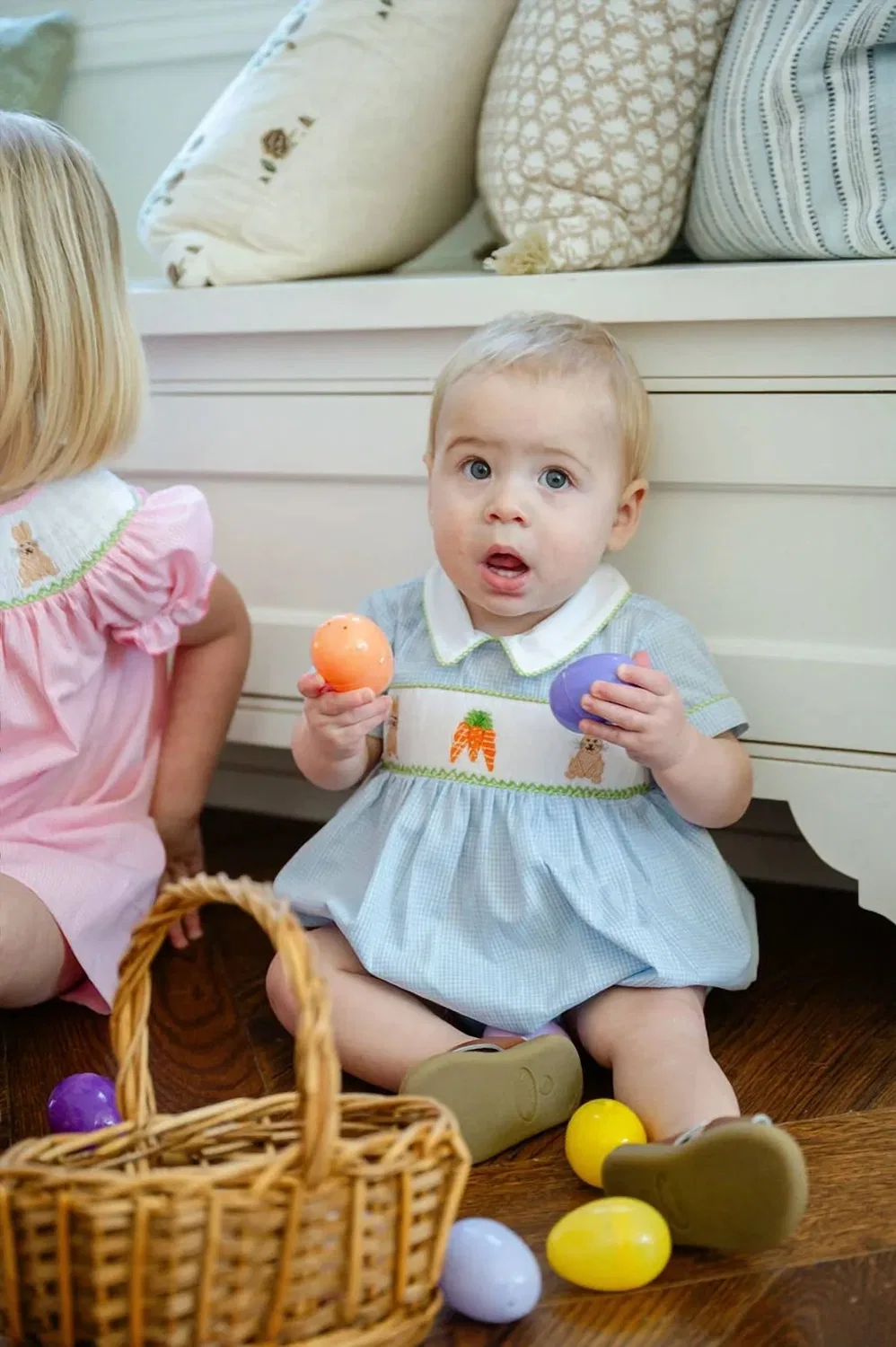 Детский боди-комбинезон для мальчиков с пасхальным принтом Easter Bunny And Carrots Henry Bubble Ruth and Ralph, синий — фото 4