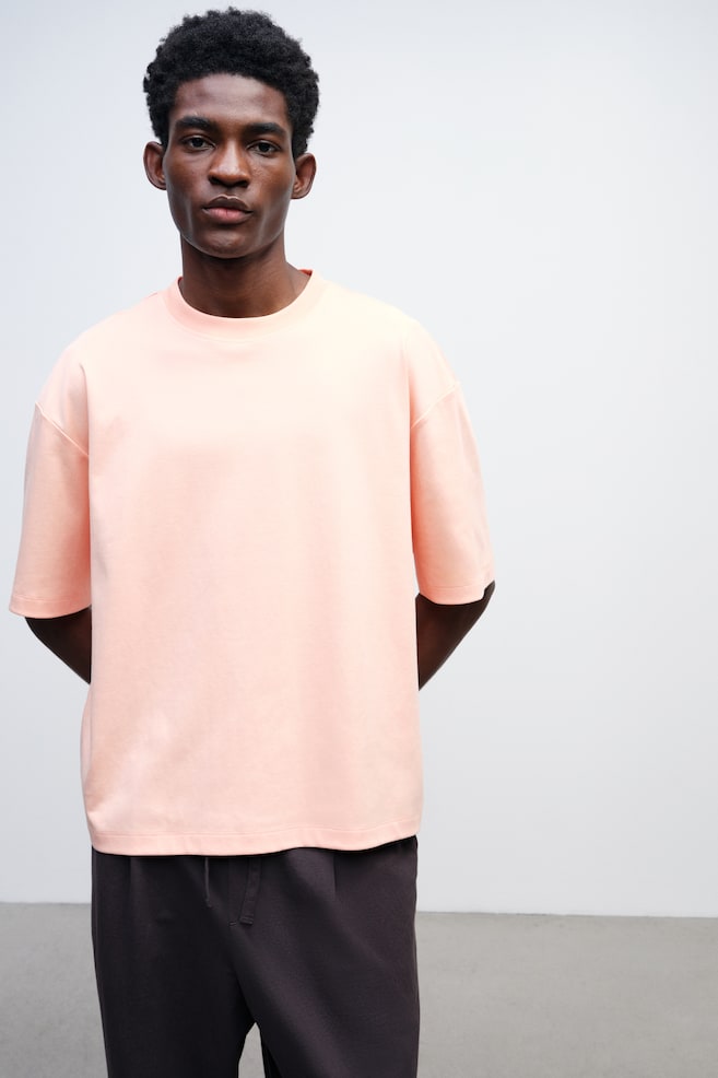 

Футболка свободного кроя. H&M, розовый