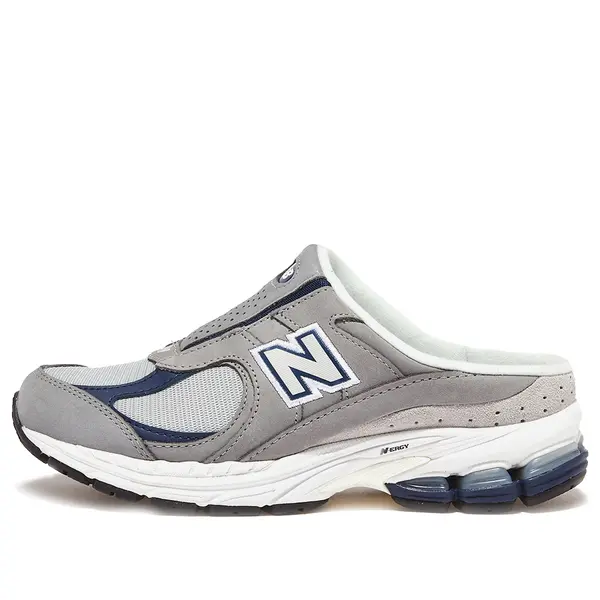 

Кроссовки 2002р New Balance, серый