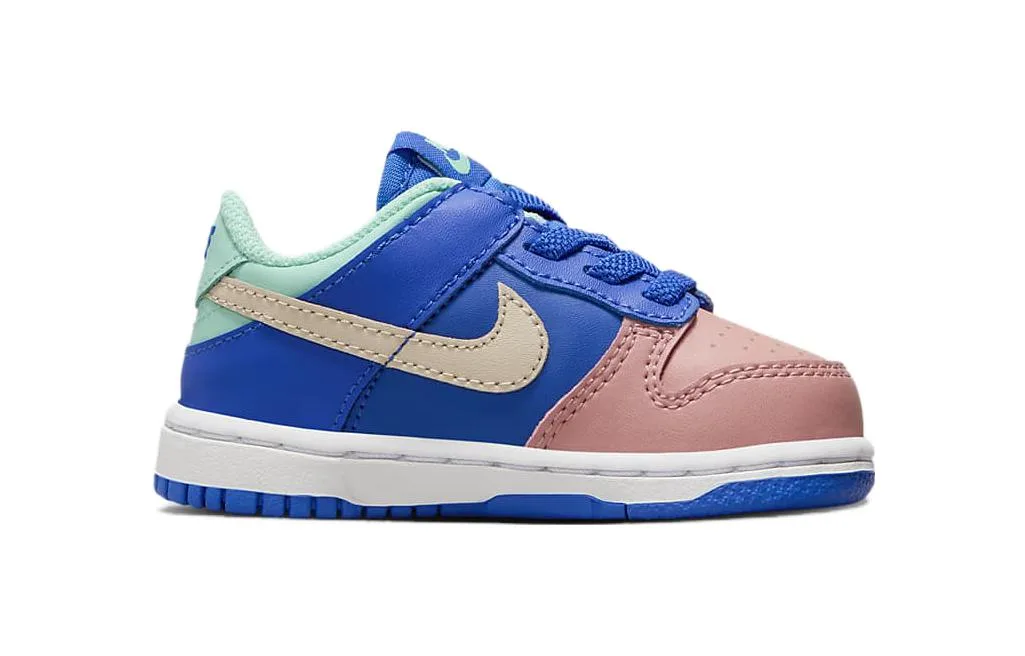 Кроссовки Dunk Low SE Salmon Toe TD Nike, Royal Blue/Rising Emerald Green/Stardust Red/Dune White — фото 3