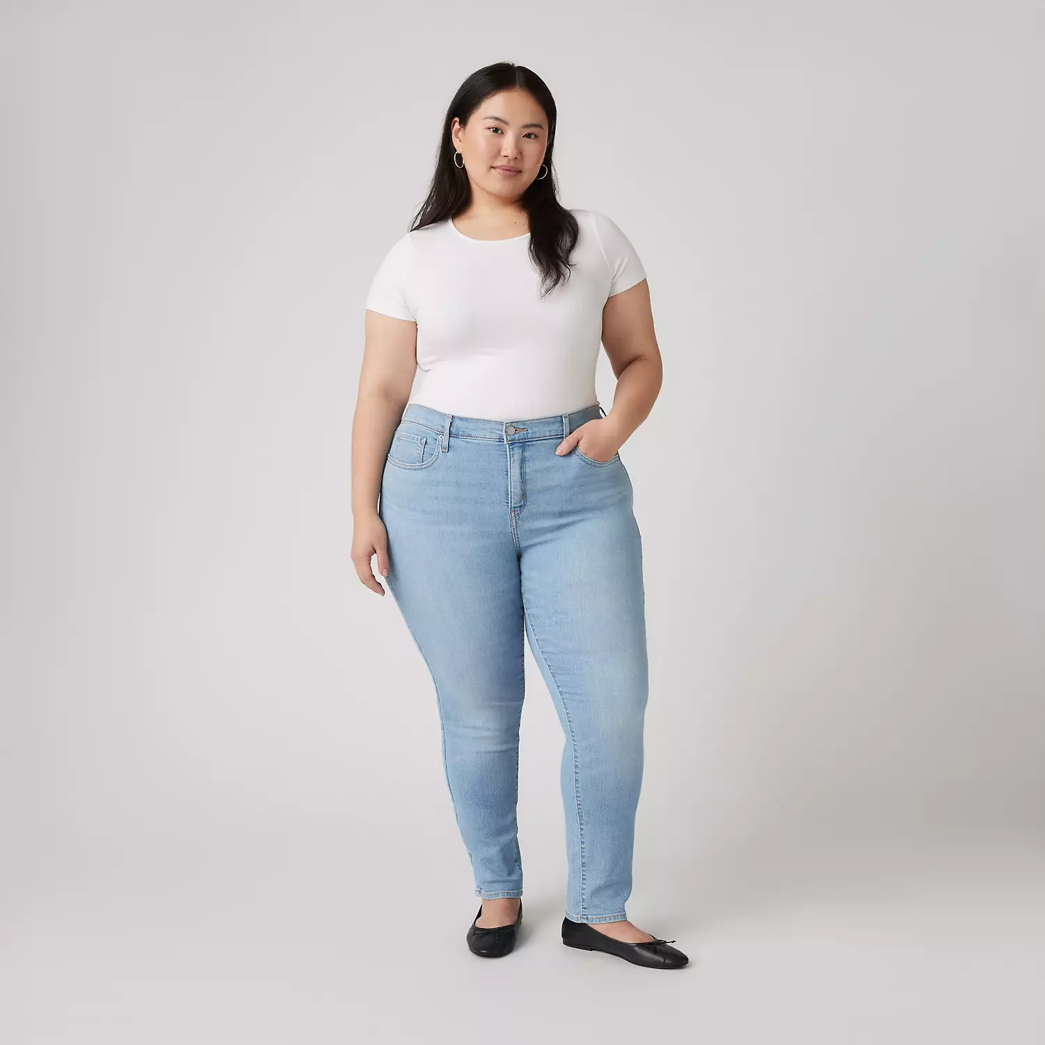 

311 Узкие женские джинсы Shaping (размер Plus) Levi's, цвет Up And Away Plus - Light Wash