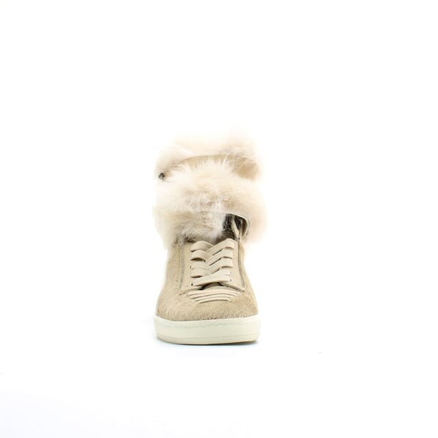 Женские кожаные кроссовки Alexander McQueen Joustesse с пряжкой 353871 03 Puma, бежевый — фото 3