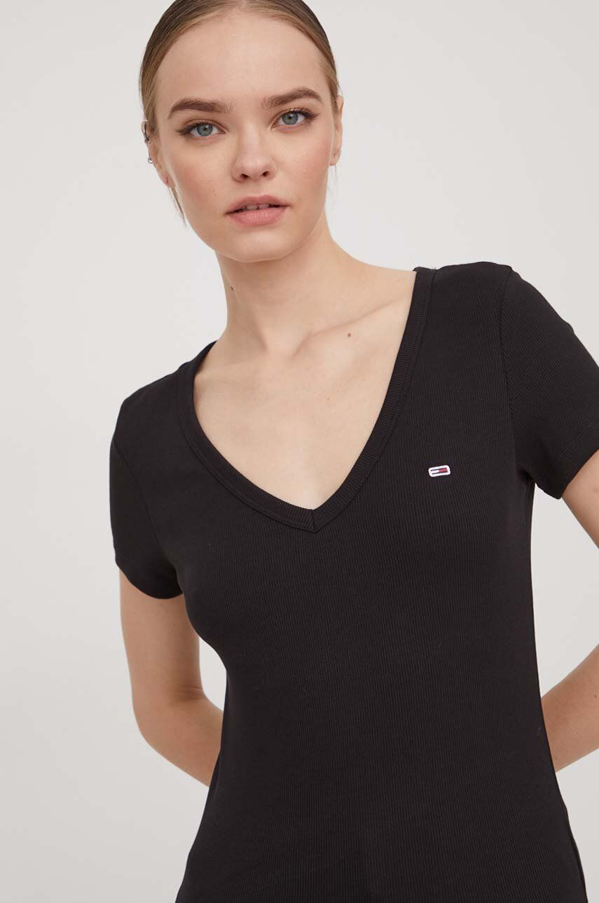 

Футболка Tommy Jeans, черный