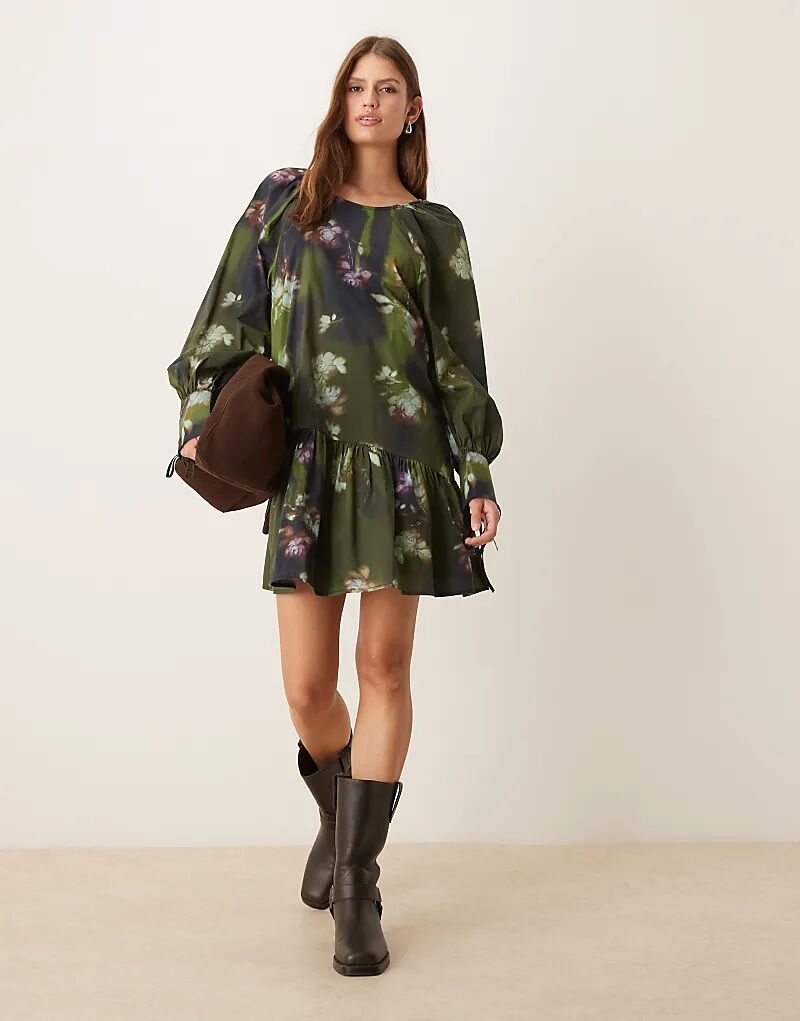 

Платье мини ASOS DESIGN свободного кроя с завязками сзади, цвета хаки с цветочным принтом