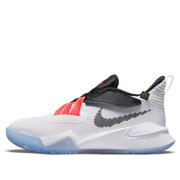 

Кроссовки зум рейс 2 Nike, белый
