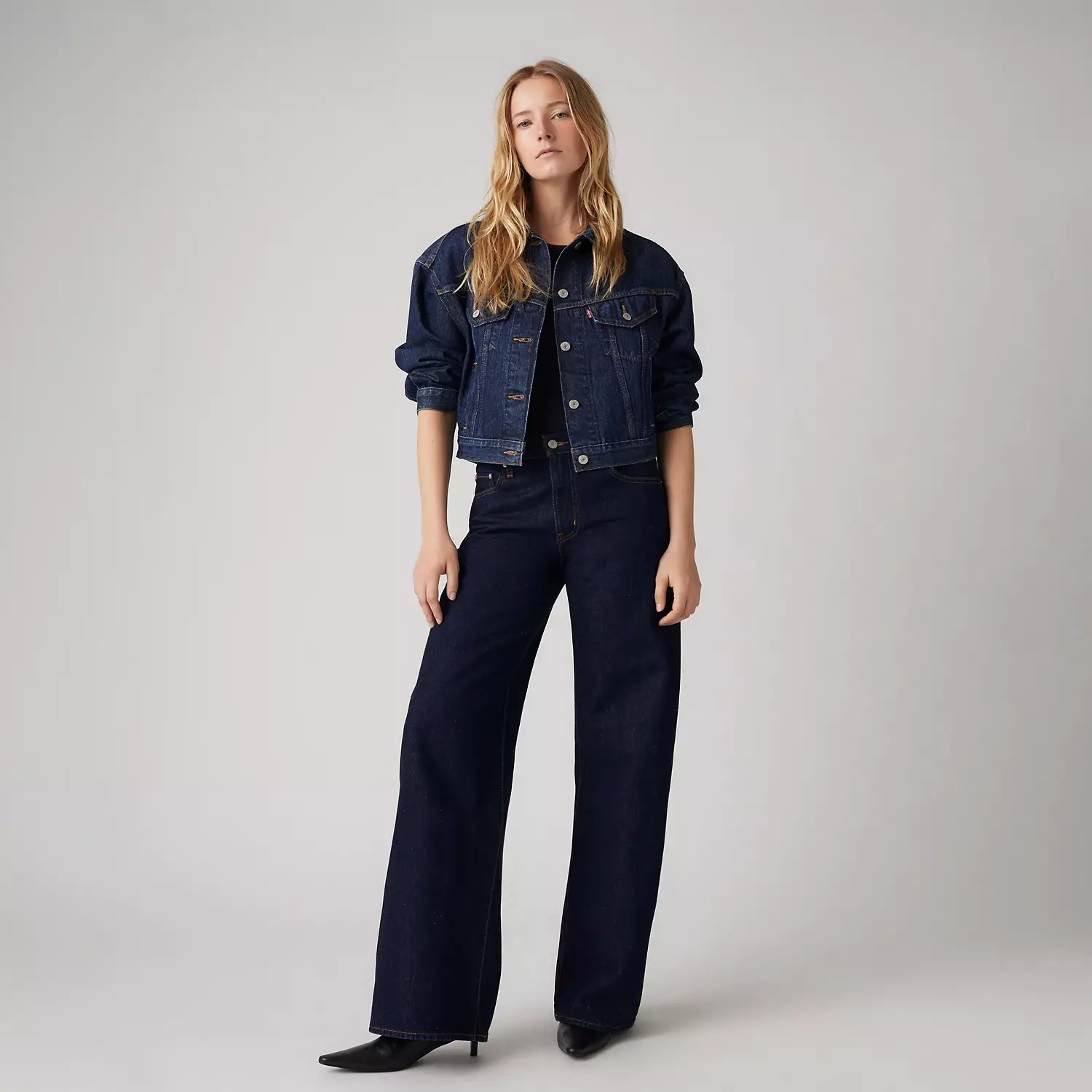 

Прямые женские джинсы xl Levi's, цвет Dream Nice Dreams - Dark Wash