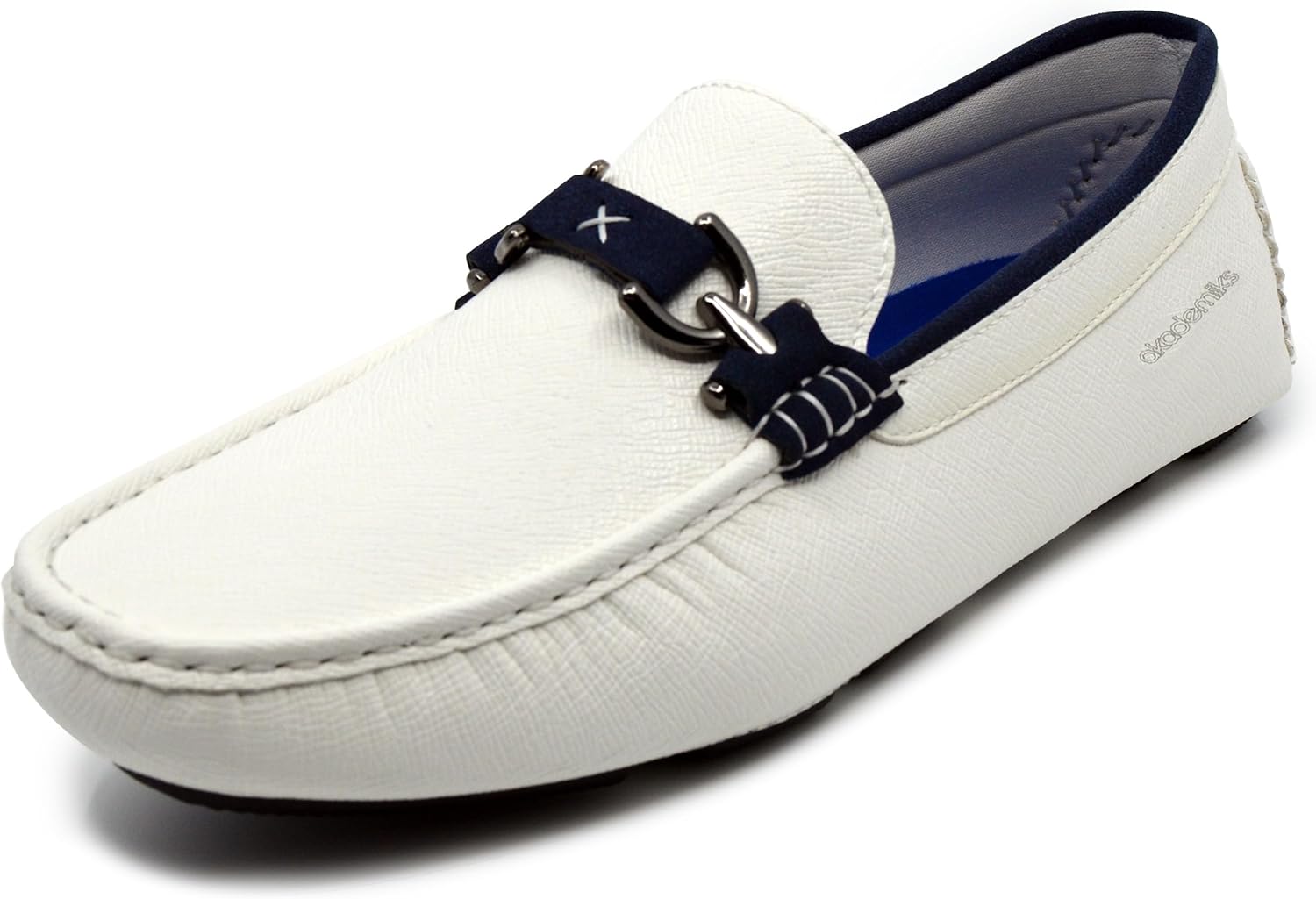 

Мужские лоферы с пряжкой и битом AKADEMIKS с амортизирующей стелькой из памяти формы, белый