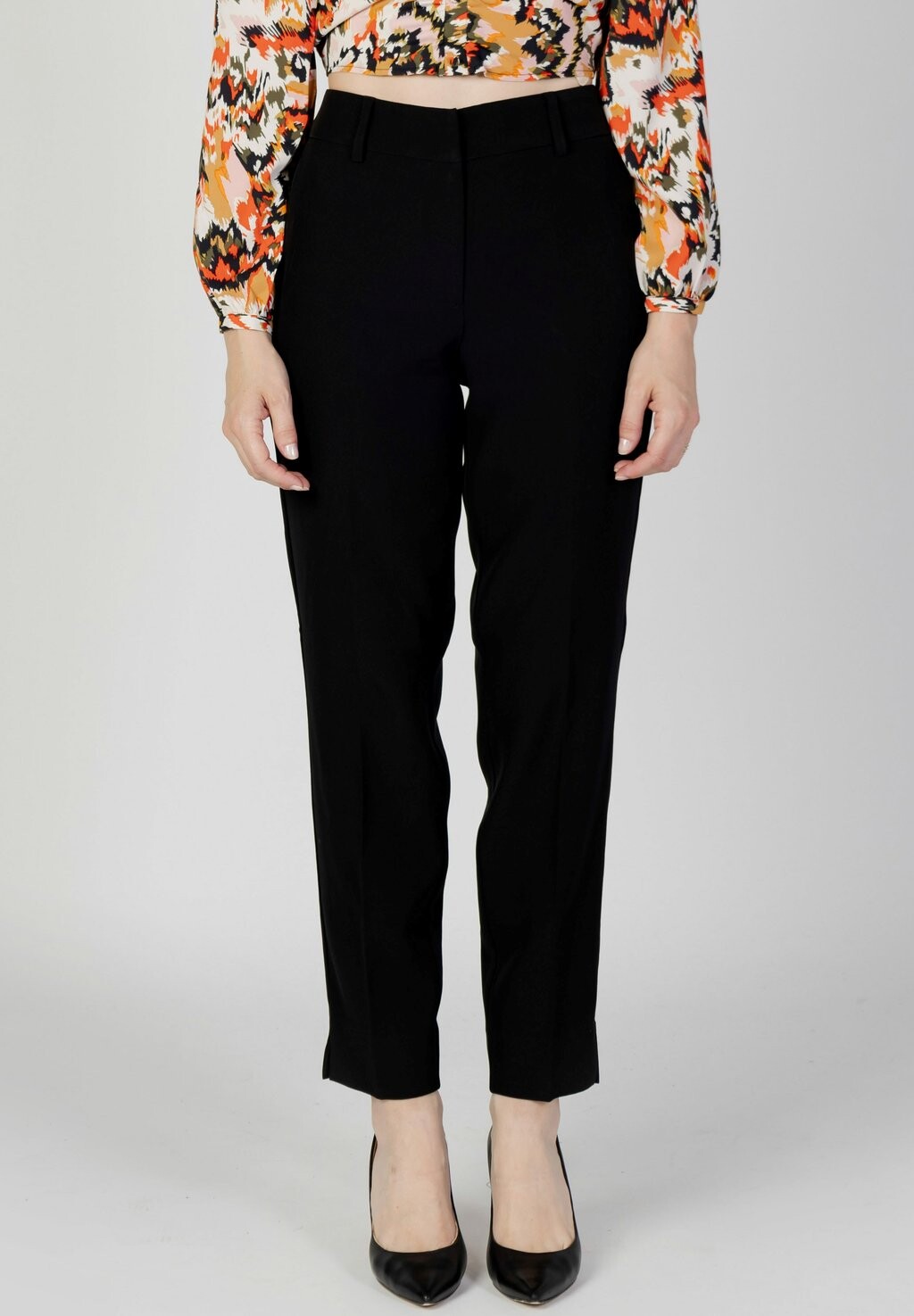 

Брюки ONLY, черный