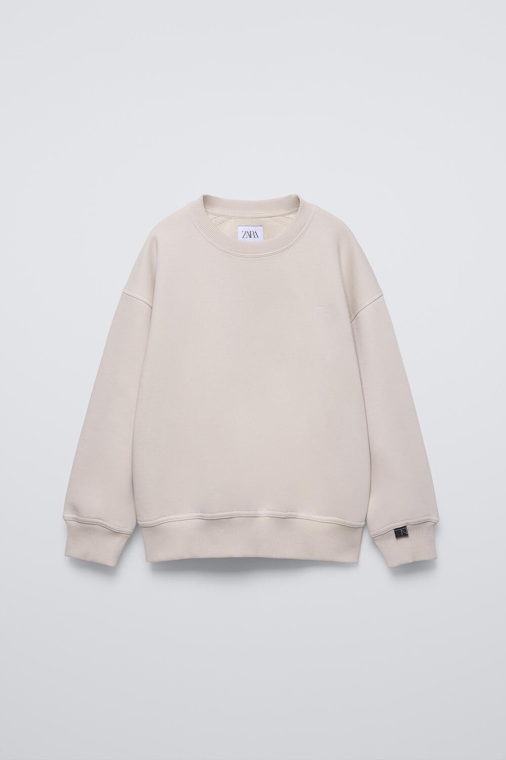 

Однотонная толстовка с вышитыми деталями ZARA, экрю