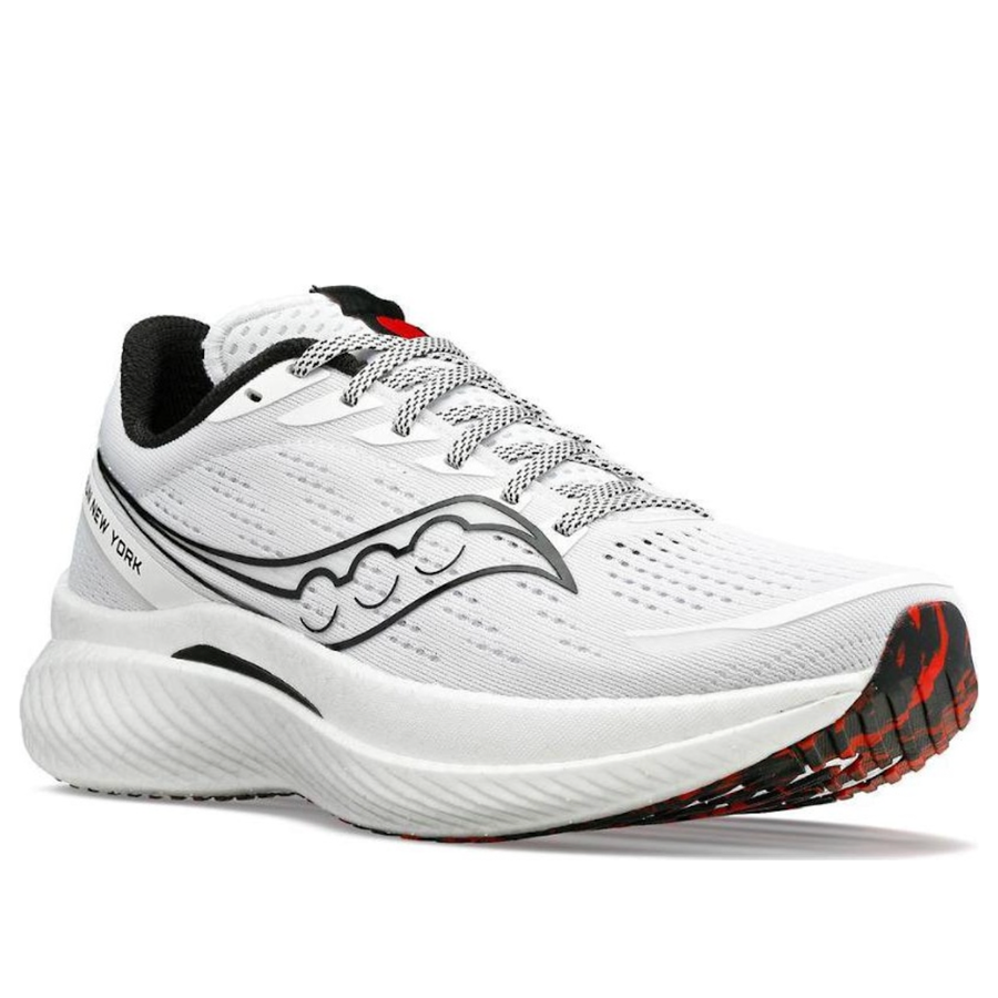 

Кроссовки Saucony Endorphin Speed 3 'NYC White Black', белый