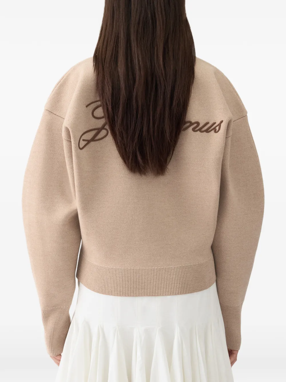 Свитер из пике с вышитым логотипом Jacquemus, бежевый — фото 4