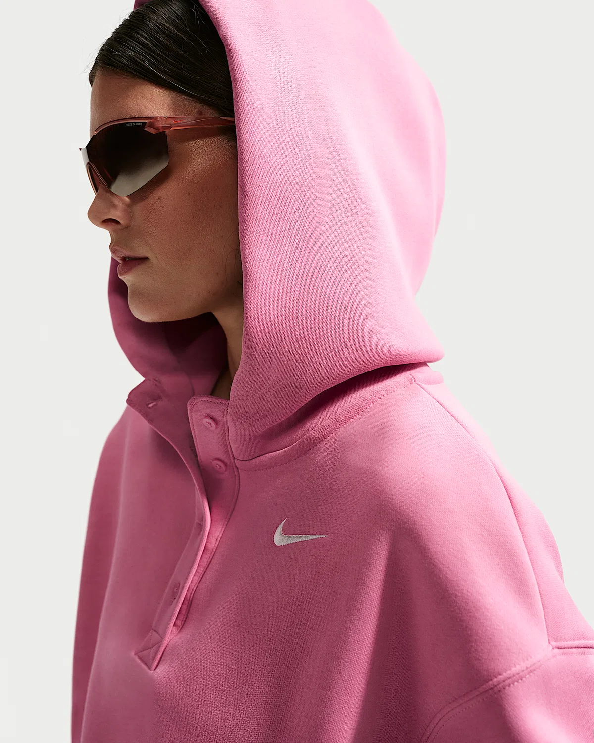 Женский оверсайз-кроп хенли худи Nike Sportswear Phoenix Fleece, Peony/Sail — фото 3