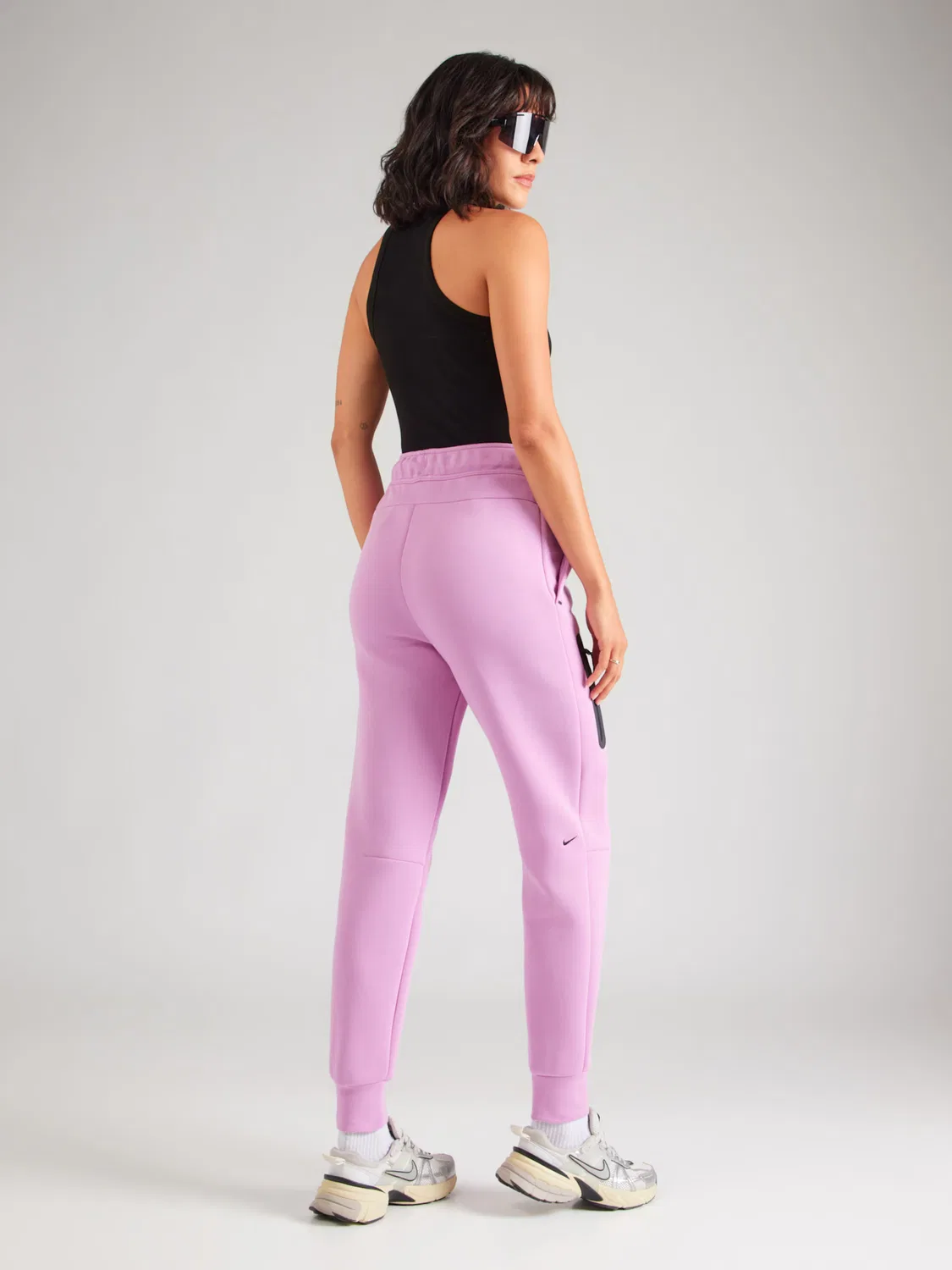 Зауженные брюки 'TCH FLC' Nike Sportswear, Light Pink — фото 4