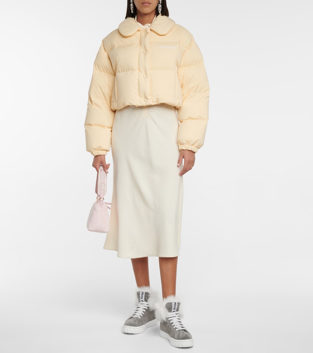 Замшевые кроссовки с овчиной внутри Miu Miu, Ghiaia+Naturale — фото 2